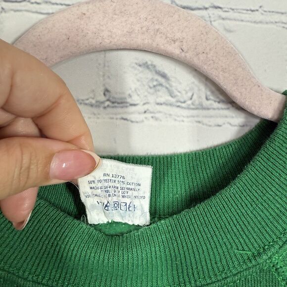 Vintage 90's Christmas Sweatshirt Beary Lovable Women XL Green USA Ugly Sweater - Picture 10 of 12